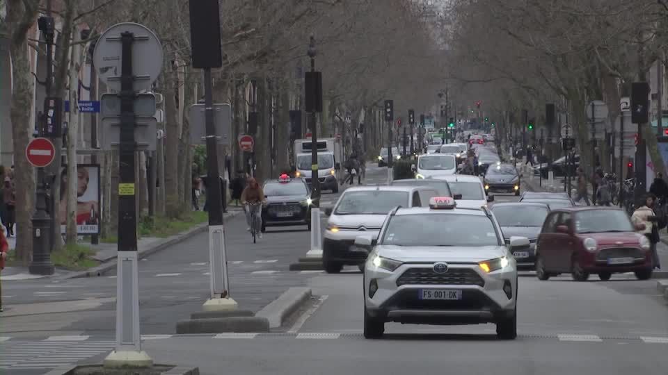 tiếng ồn - Ảnh 1.