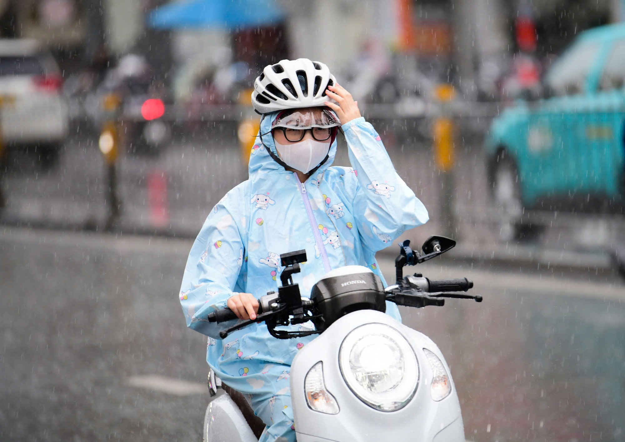 Đài khí tượng thủy văn Nam Bộ đẩy mạnh ứng dụng AI trong dự báo thời tiết - Ảnh 1.