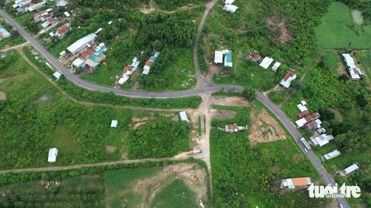 Đắk Lắk đề xuất đầu tư quốc lộ 29 và cao tốc Đông - Tây hơn 38.000 tỉ đồng - Ảnh 1.