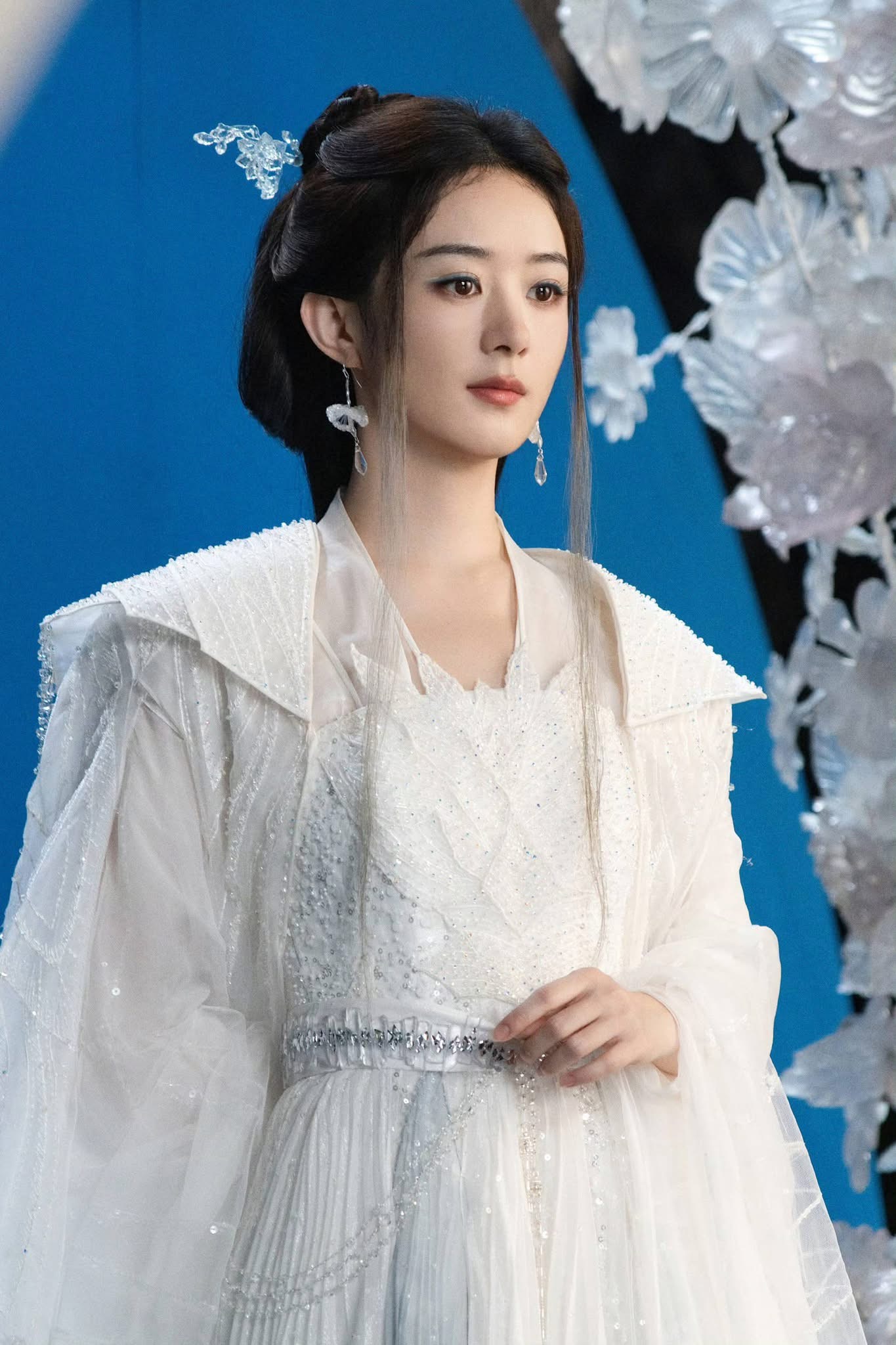 Đàm Tùng Vận xấu hổ vì Triệu Lệ Dĩnh- Ảnh 1.