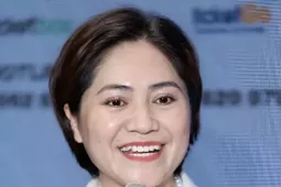 Nhà sản xuất 'Về đây bốn cánh chim trời' hủy 2 đêm nhạc trong một tháng