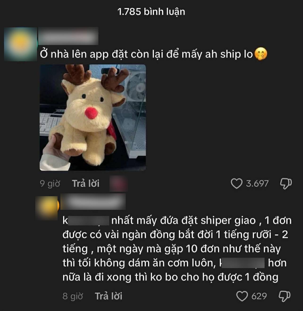 Đặt Jollibee săn tuần lộc Noel, khách bị chỉ trích vì khiến shipper phải chờ cả tiếng: Dân mạng tranh cãi dữ dội- Ảnh 3. Đặt Jollibee săn tuần lộc Noel, khách bị chỉ trích vì khiến shipper phải chờ cả tiếng: Dân mạng tranh cãi dữ dội- Ảnh 3.