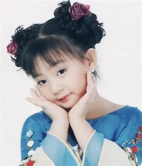 Thần đồng 2 tuổi cả nước biết tên: Đang nổi tiếng thì bỏ hết đi Mỹ, cuộc sống mưu sinh vất vả khó nhận ra- Ảnh 2.