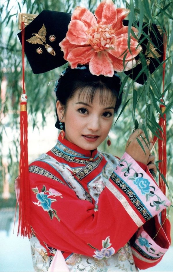 Dấu chấm hết của ngôi sao quốc dân: Biểu tượng ký ức của cả thế hệ bị cấm sóng, dính đại án kinh tế không đường lui- Ảnh 1.