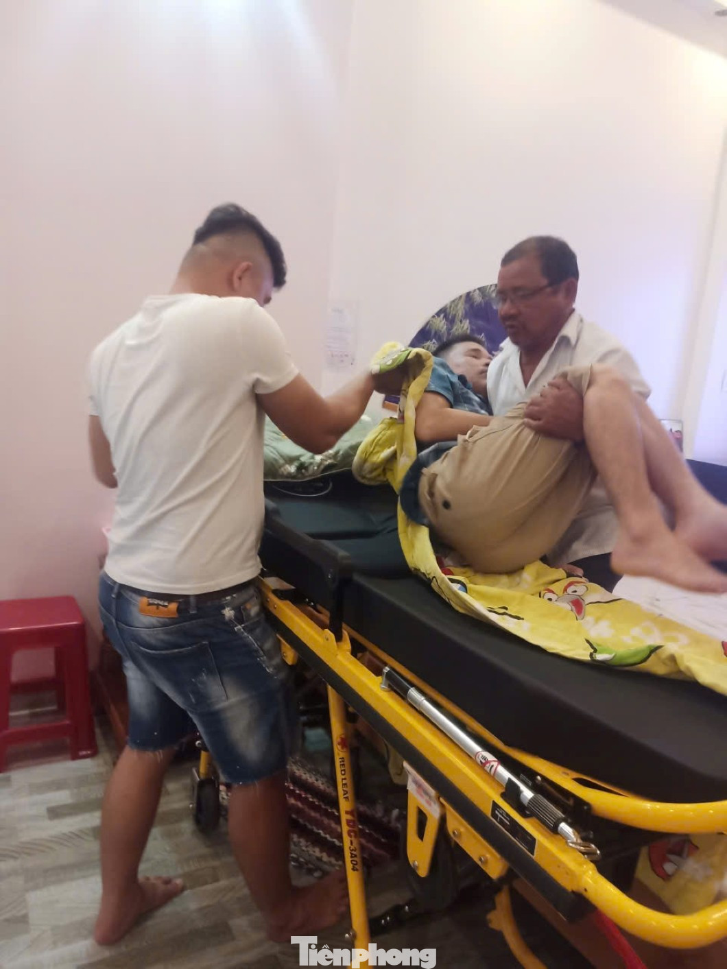 Vụ bị đánh đến ‘thân tàn ma dại’, thương tích 0%': Dấu hỏi nguyên nhân khiến nạn nhân yếu liệt tứ chi?- Ảnh 1.