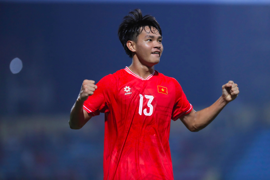 Đâu là những quân bài bí mật của HLV Kim tại châu Á, U.23 Việt Nam ráo riết tăng cường độ
- Ảnh 3.