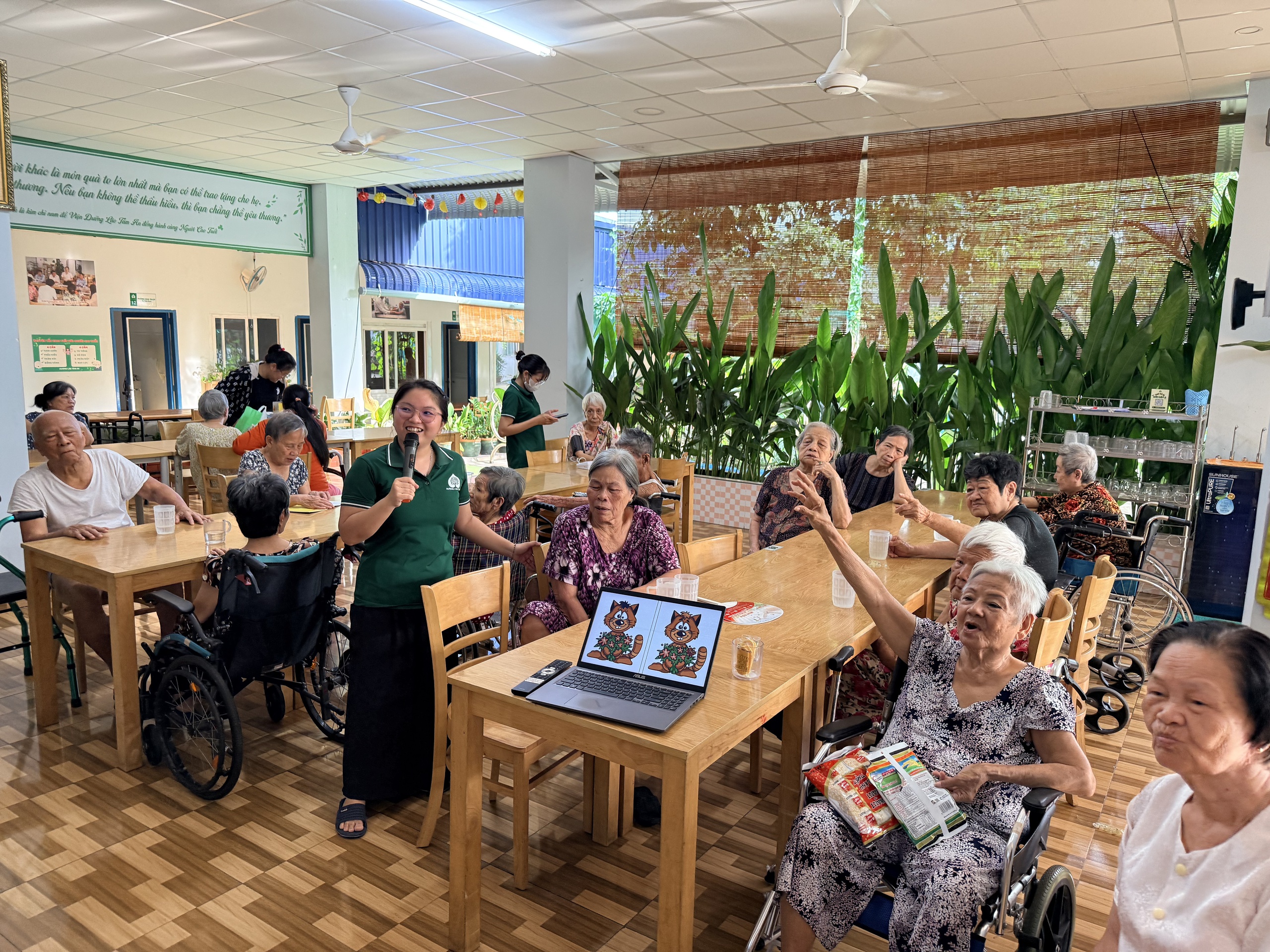 cao tuổi - Ảnh 2.