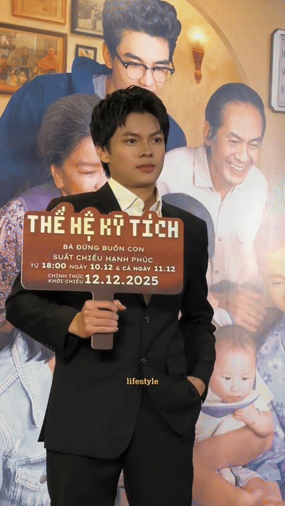 Đây mà là Trần Bờm - con trai NSND Trần Lực sao?- Ảnh 1. Đây mà là Trần Bờm - con trai NSND Trần Lực sao?- Ảnh 1.