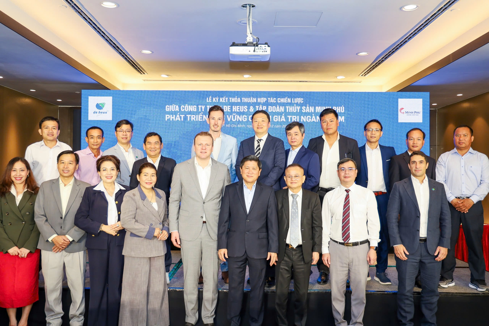 De Heus và Minh Phú hợp tác góp phần phát triển ngành tôm bền vững - 1