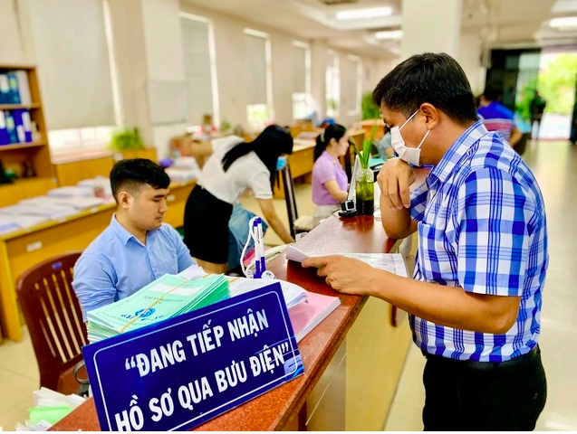 Đề nghị được chọn vừa tham gia bảo hiểm xã hội bắt buộc, vừa tự nguyện- Ảnh 2. Đề nghị được chọn vừa tham gia bảo hiểm xã hội bắt buộc, vừa tự nguyện- Ảnh 2.