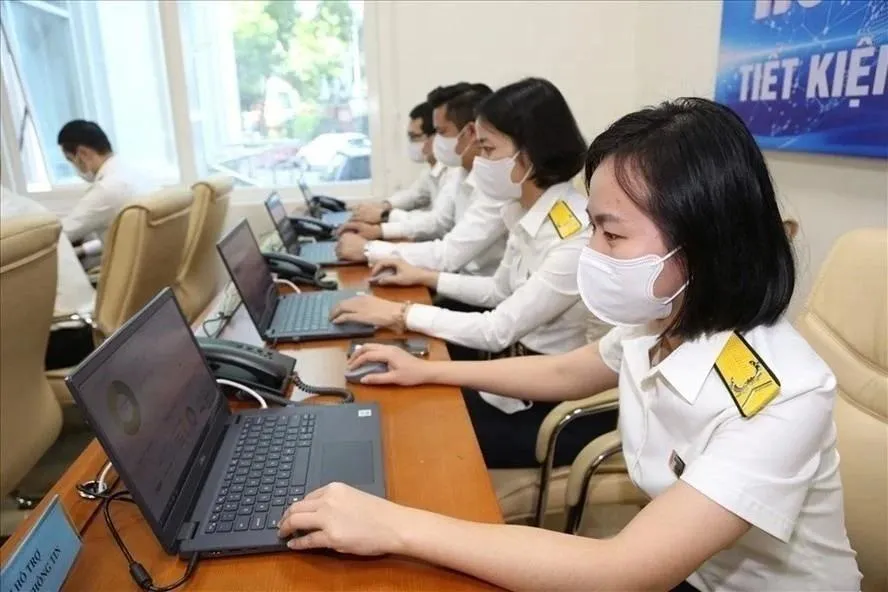 Bộ Tài chính đề xuất công chức thuế được hưởng hỗ trợ hàng tháng bằng 100% mức lương. Ảnh: Cục Thuế Bộ Tài chính đề xuất công chức thuế được hưởng hỗ trợ hàng tháng bằng 100% mức lương. Ảnh: Cục Thuế