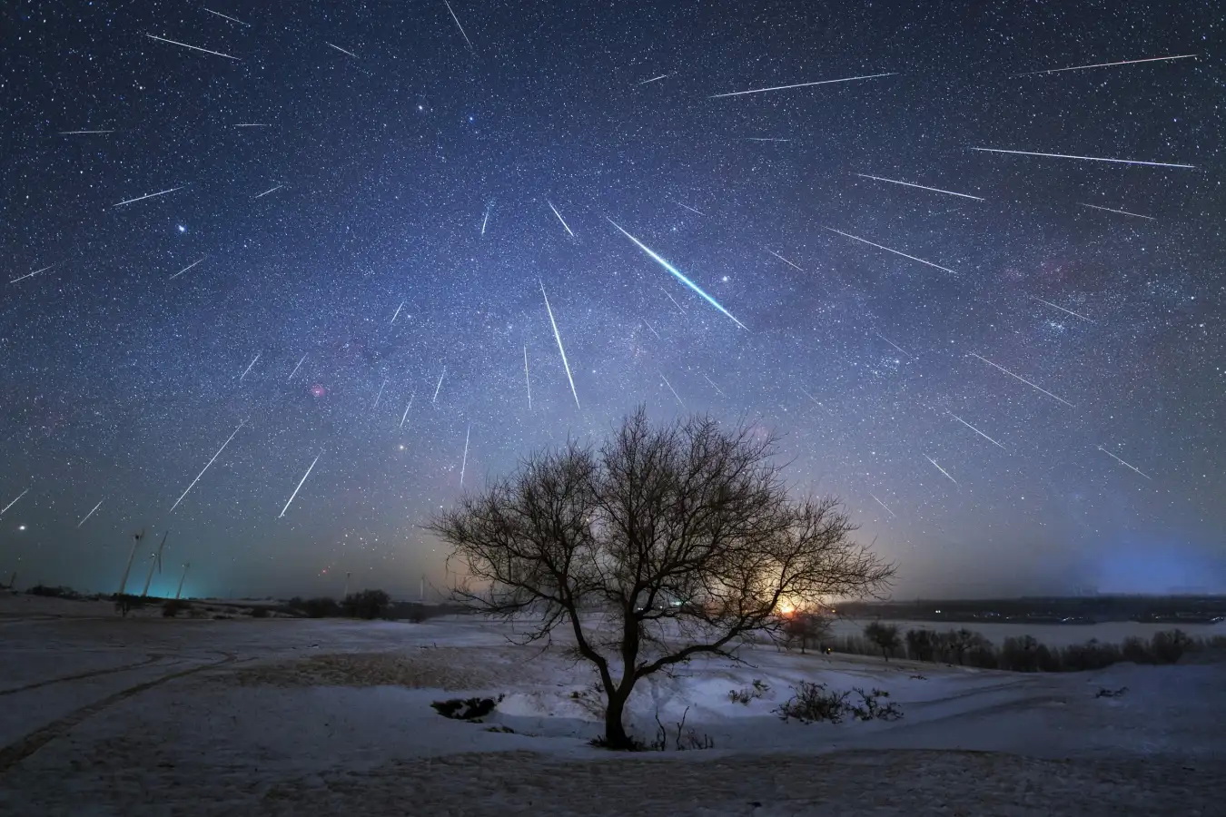 Đêm 13 sáng 14-12, cơ hội ngắm mưa sao băng Geminids tuyệt đẹp tại Việt Nam 1 Geminids - Ảnh 1.