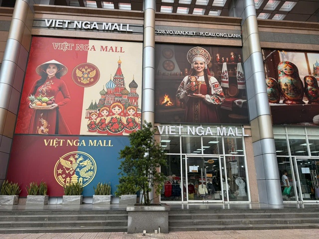 Việt Nga Mall: Điểm check-in 