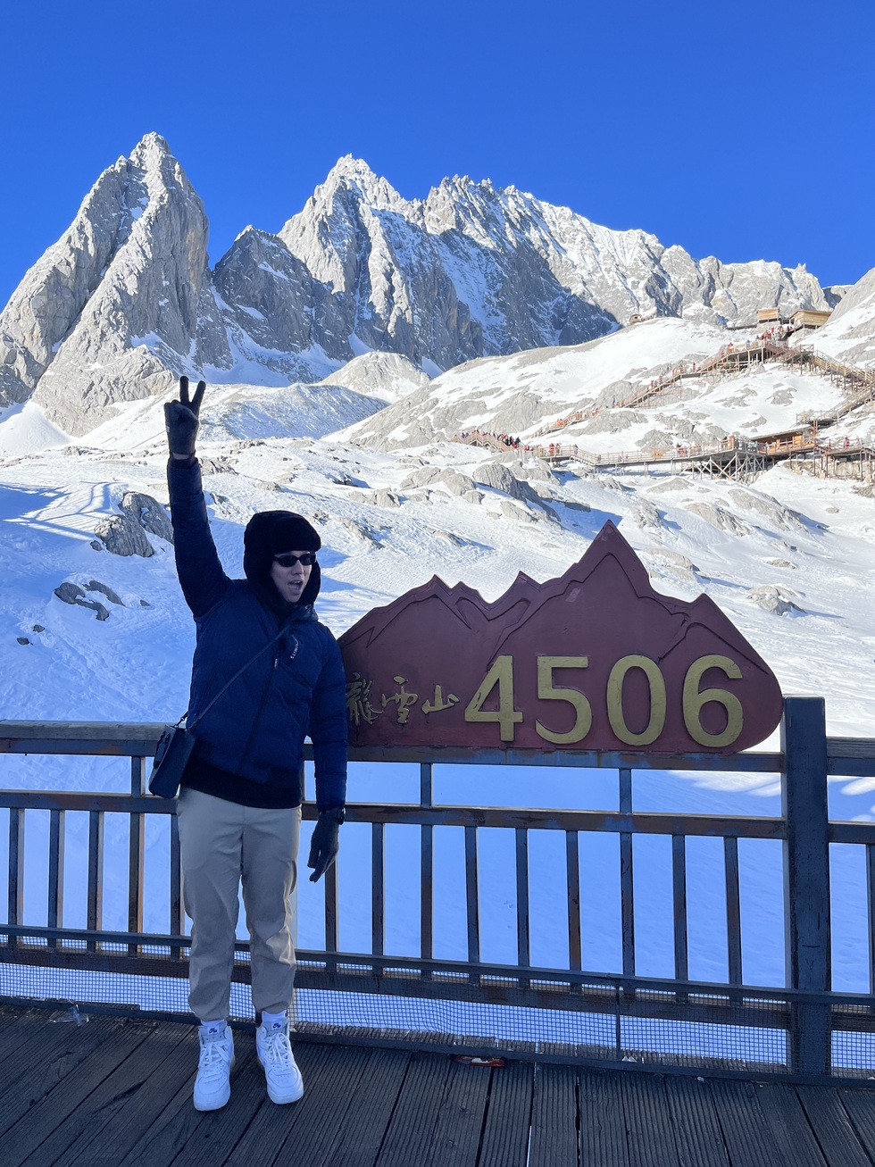 Điểm đến kỳ lạ ở Trung Quốc: Khách phải chi tiền để mua… không khí - 5