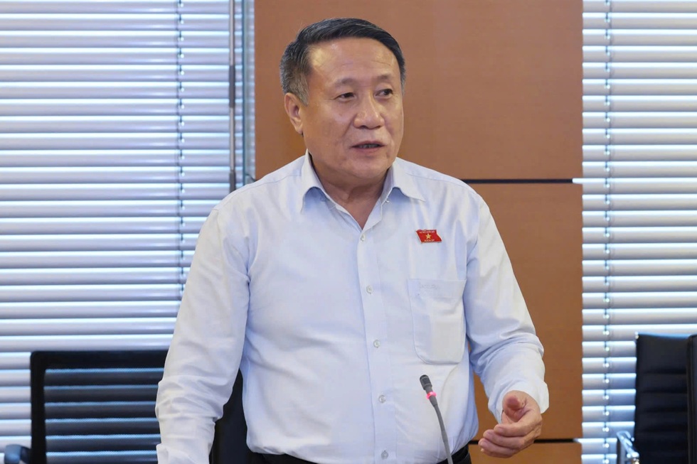 Điều đặc biệt trong dàn lãnh đạo tỉnh thành không phải người địa phương - 4