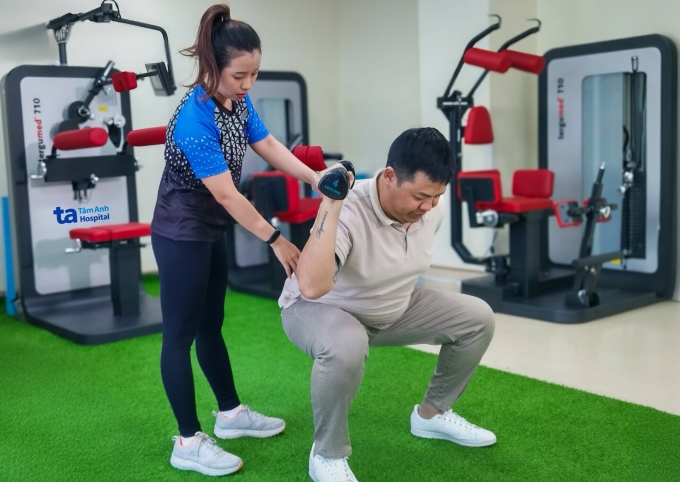 Tập luyện, giảm cân đúng cách sẽ giúp giảm mỡ, giữ cơ. Ảnh minh họa: Bệnh viện Đa khoa Tâm Anh