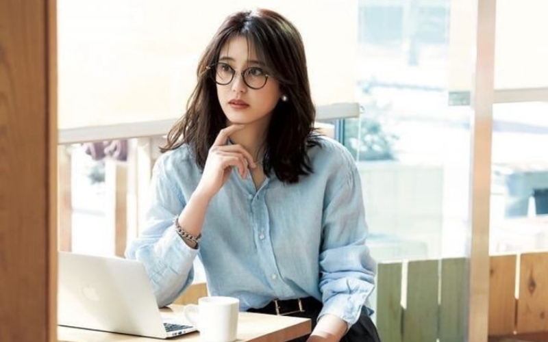 Vợ chồng có 2 sổ đỏ theo cách không tưởng: Đồ ăn nấu mặn cho đỡ tốn, đi du lịch chỉ “húp” mì tôm!- Ảnh 3.