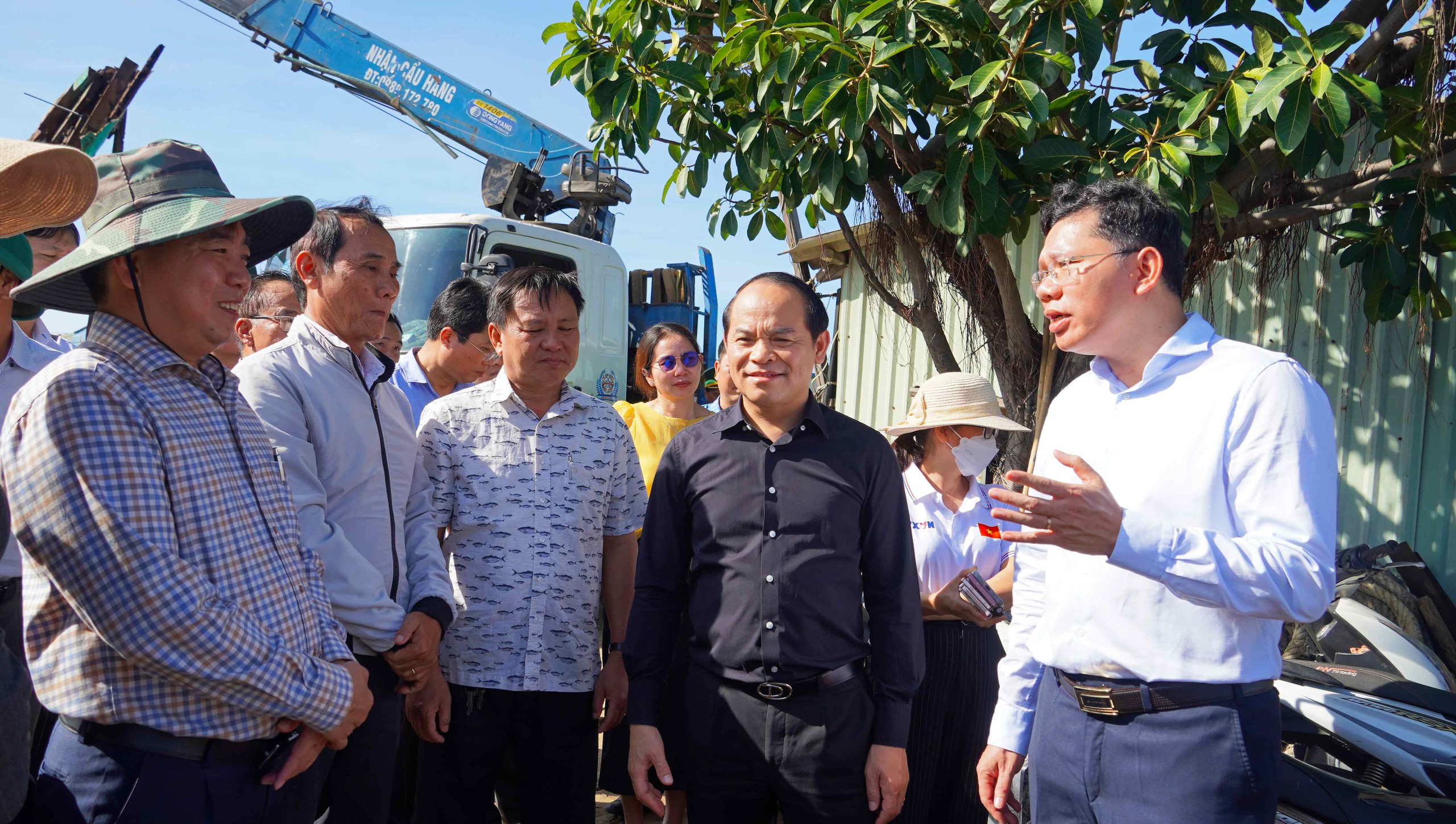 Đoàn công tác của Thanh tra Chính phủ làm việc về chống khai thác IUU tại TPHCM 2 Đoàn Công tác của Thanh tra Chính phủ làm việc về chống khai thác IUU tại TPHCM - Ảnh 2.