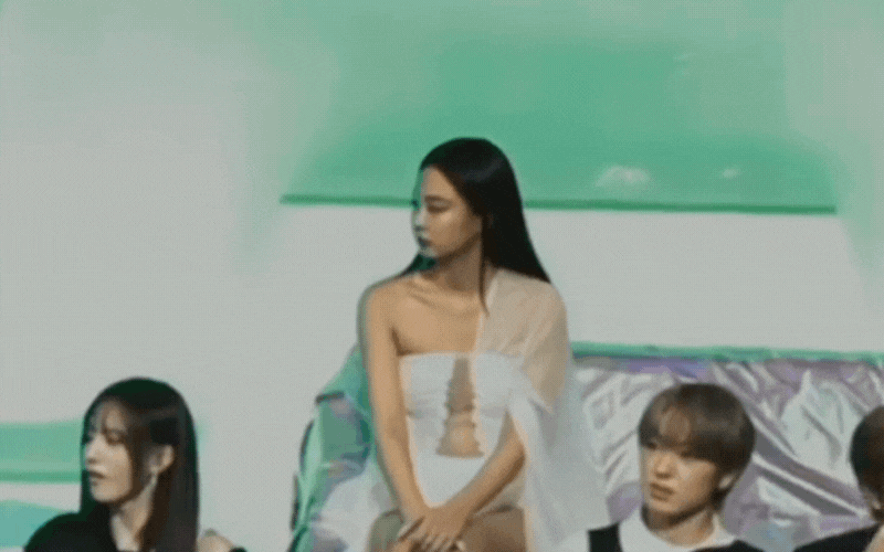 Đoạn video khiến tất cả fan BLACKPINK đau lòng- Ảnh 1.