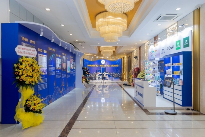 Không gian trưng bày dịp kỷ niệm 65 năm thành lập công ty. Ảnh: Bông Bạch Tuyết