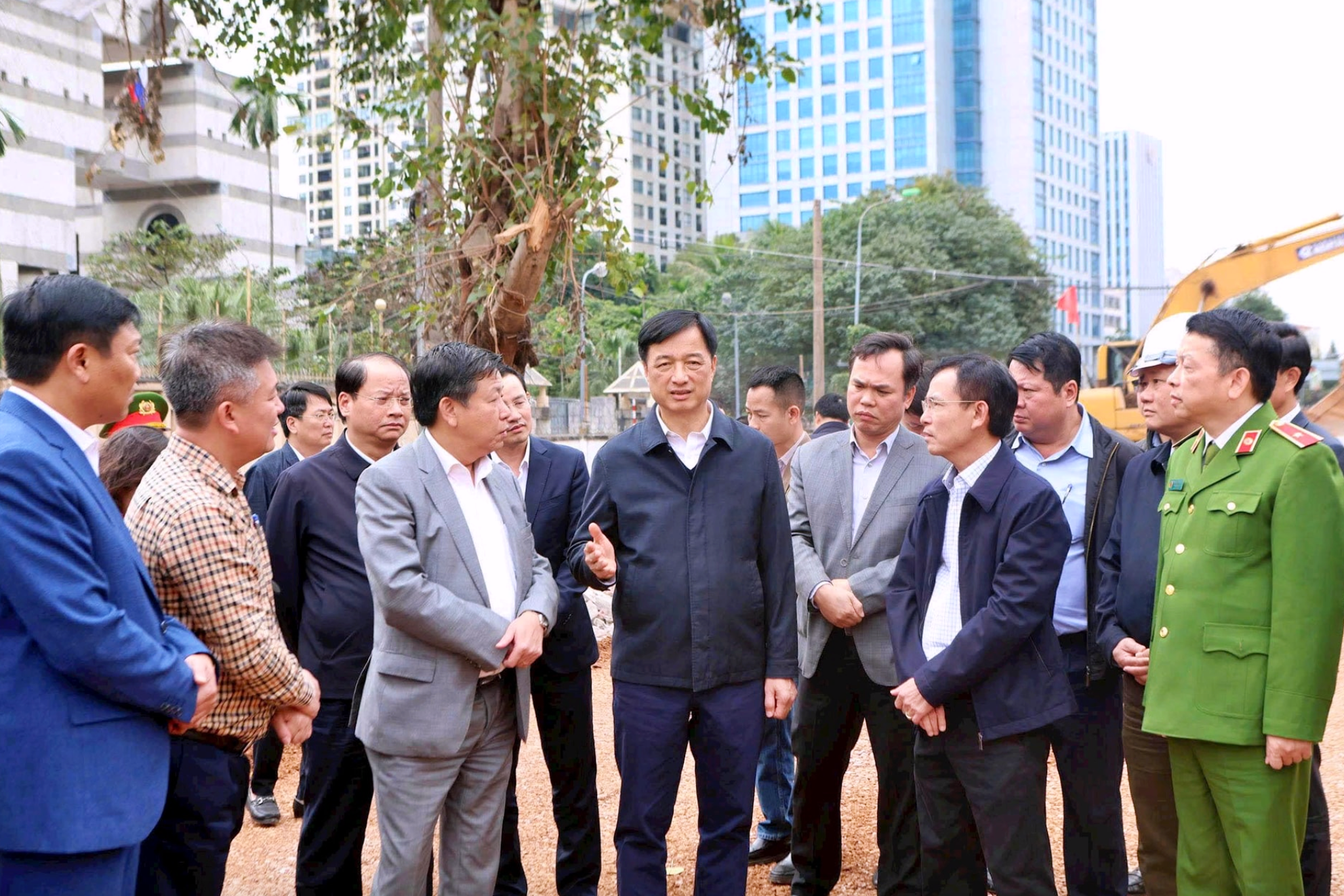 'Đổi mới phong cách lãnh đạo' thành dấu ấn nổi bật của Hà Nội năm 2025- Ảnh 1.