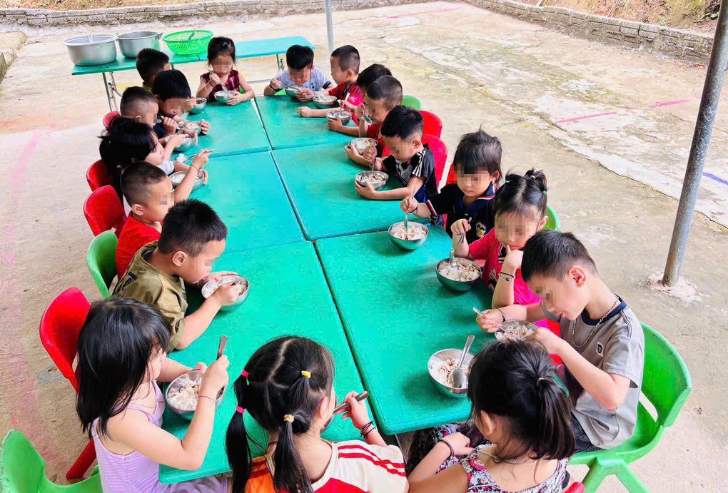 Động thái bất ngờ của dự án Nuôi em Nghệ An - 1