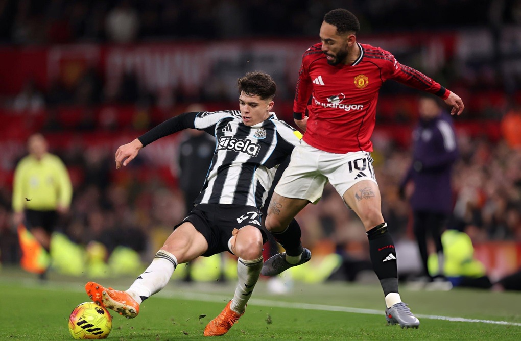 Dorgu tỏa sáng, MU vượt qua Newcastle tại Old Trafford - 1