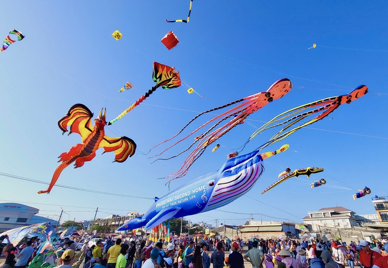 Du lịch Bà Rịa - Vũng Tàu nóng lên từng ngày - Ảnh 1.