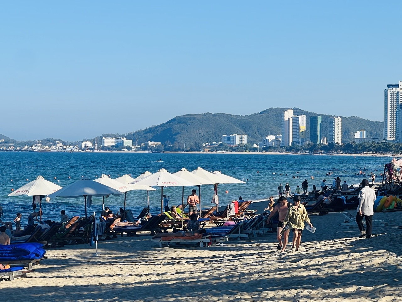 Du lịch Việt Nam bước vào “mùa vàng” đón khách quốc tế- Ảnh 4.