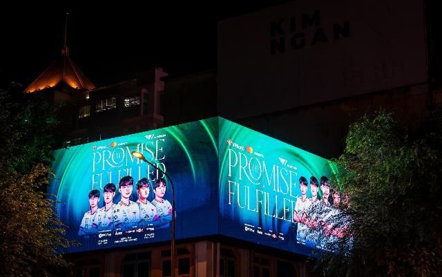 Đưa T1 về Việt Nam, VPBank “cắm cờ” tại lãnh địa Gen Z bằng chiến lược sống cùng văn hóa đại chúng- Ảnh 1. Đưa T1 về Việt Nam, VPBank “cắm cờ” tại lãnh địa Gen Z bằng chiến lược sống cùng văn hóa đại chúng- Ảnh 1.