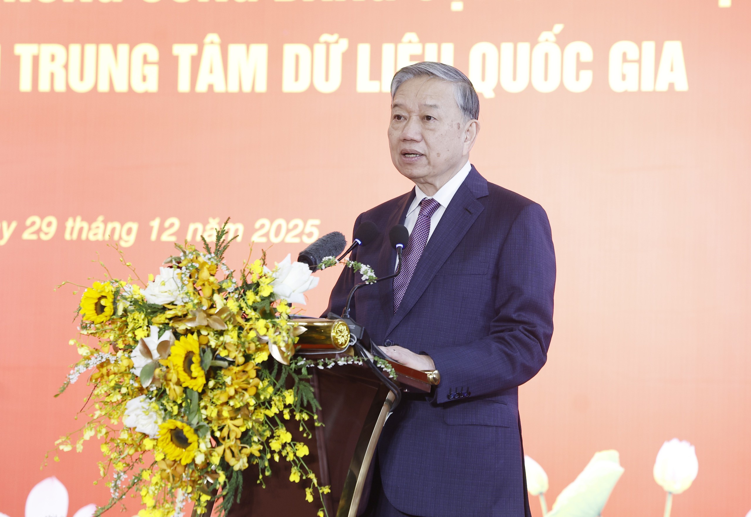 Tổng Bí thư: Đưa dữ liệu thành nguồn tài nguyên mới- Ảnh 1.