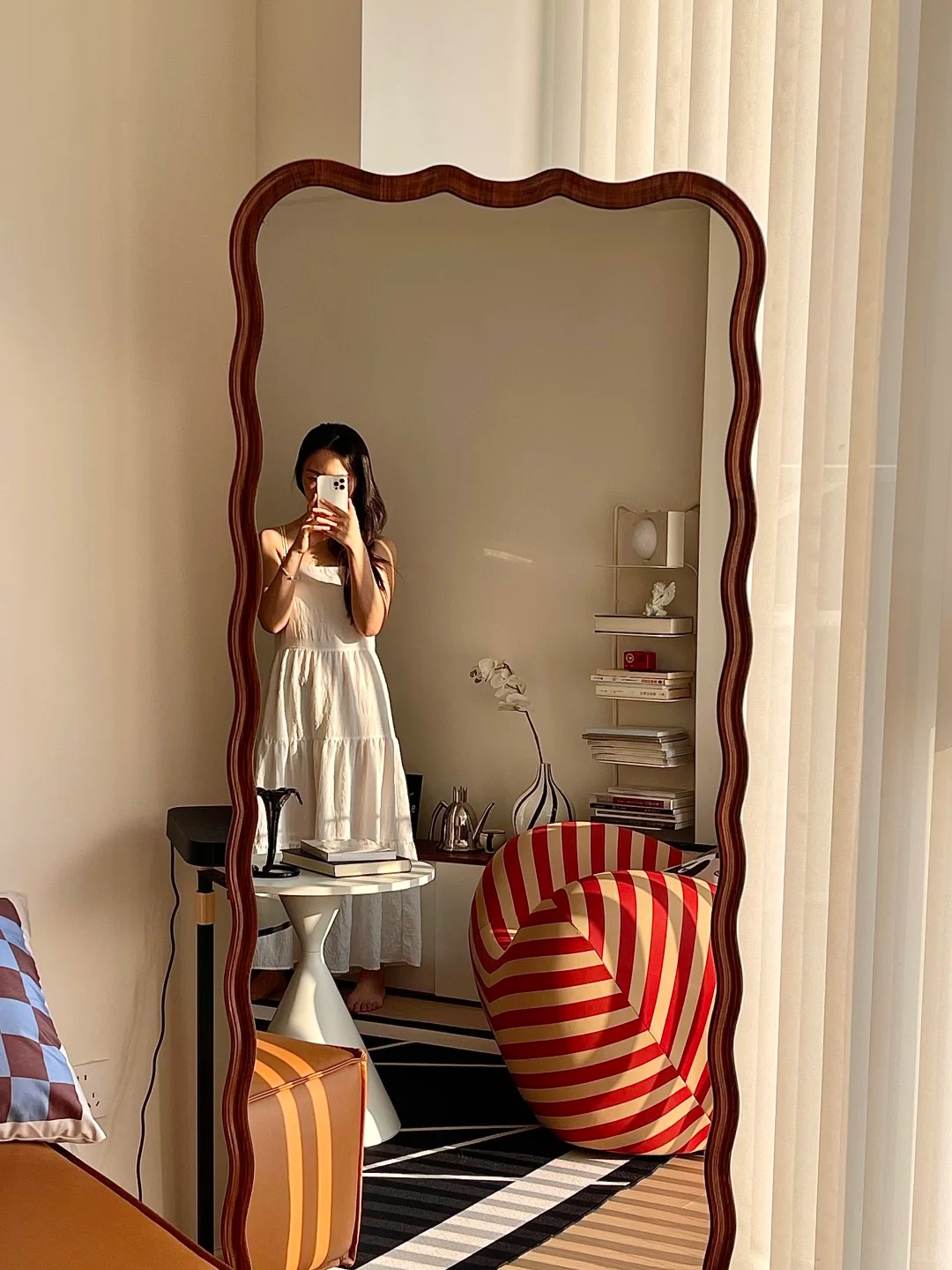 Đừng để vận xui trú ngụ: 8 Món đồ âm khí gia chủ nên lọai bỏ ngay - Ảnh 2. Đừng để vận xui trú ngụ: 8 Món đồ âm khí gia chủ nên lọai bỏ ngay - Ảnh 2.