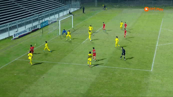 FAM bị chỉ trích vì U.17 Malaysia thua đau Việt Nam, bê bối nhập tịch lậu càng tồi tệ- Ảnh 2.