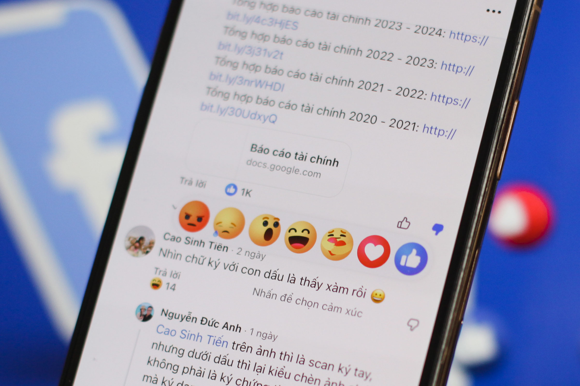 Facebook bất ngờ thêm tính năng 'không thích' 1 Facebook có cập nhật: Người dùng Việt Nam hào hứng khoe nút 'thích ngược' - Ảnh 1.