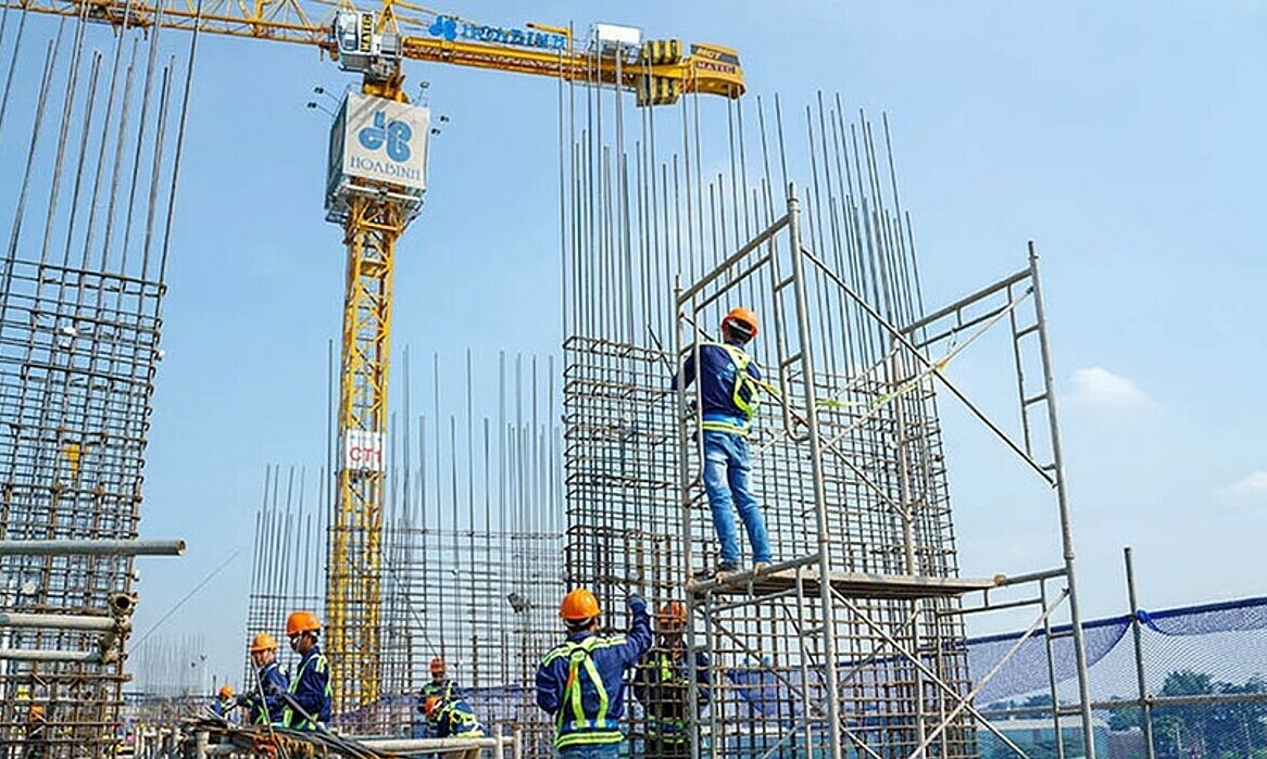 Gần 18.000 doanh nghiệp TP HCM đang nợ BHXH của người lao động 1 Gan 18000 doanh nghiep TP HCM dang no BHXH cua