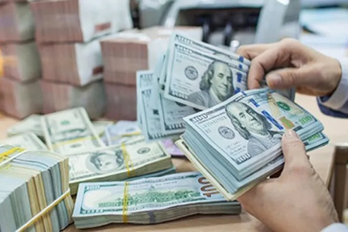 TS Cấn Văn Lực cho rằng, tỉ giá USD/VND cả năm nay chỉ tăng khoảng 3,5%. Ảnh minh họa TS Cấn Văn Lực cho rằng, tỉ giá USD/VND cả năm nay chỉ tăng khoảng 3,5%