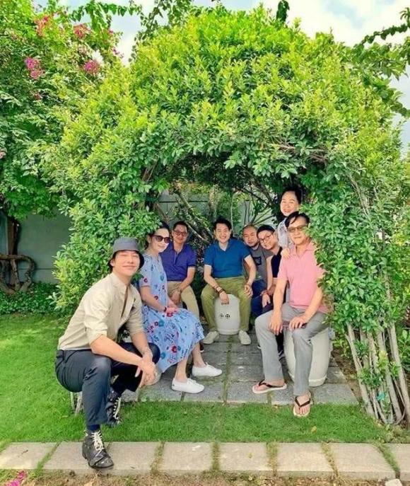 Gia tộc siêu giàu tại Việt Nam có 'Ông hoàng phở' vang danh quốc tế, thế hệ kế cận cũng là nhân vật lừng danh 1 Gia tộc nổi tiếng việt nam, gia tộc lý quí