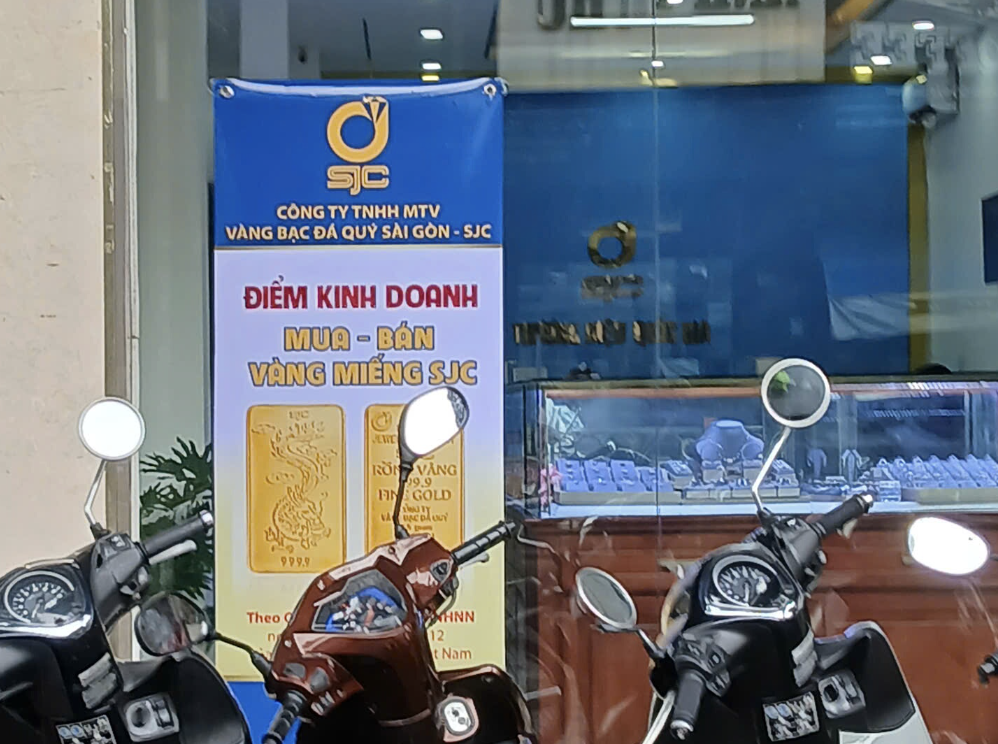 Giá vàng chiều 8-6 “ổn định”, ngân hàng đồng loạt cảnh báo thủ đoạn lừa đảo tinh vi - Ảnh 3. Giá vàng chiều 8-6 “ổn định”, ngân hàng đồng loạt cảnh báo thủ đoạn lừa đảo tinh vi - Ảnh 3.