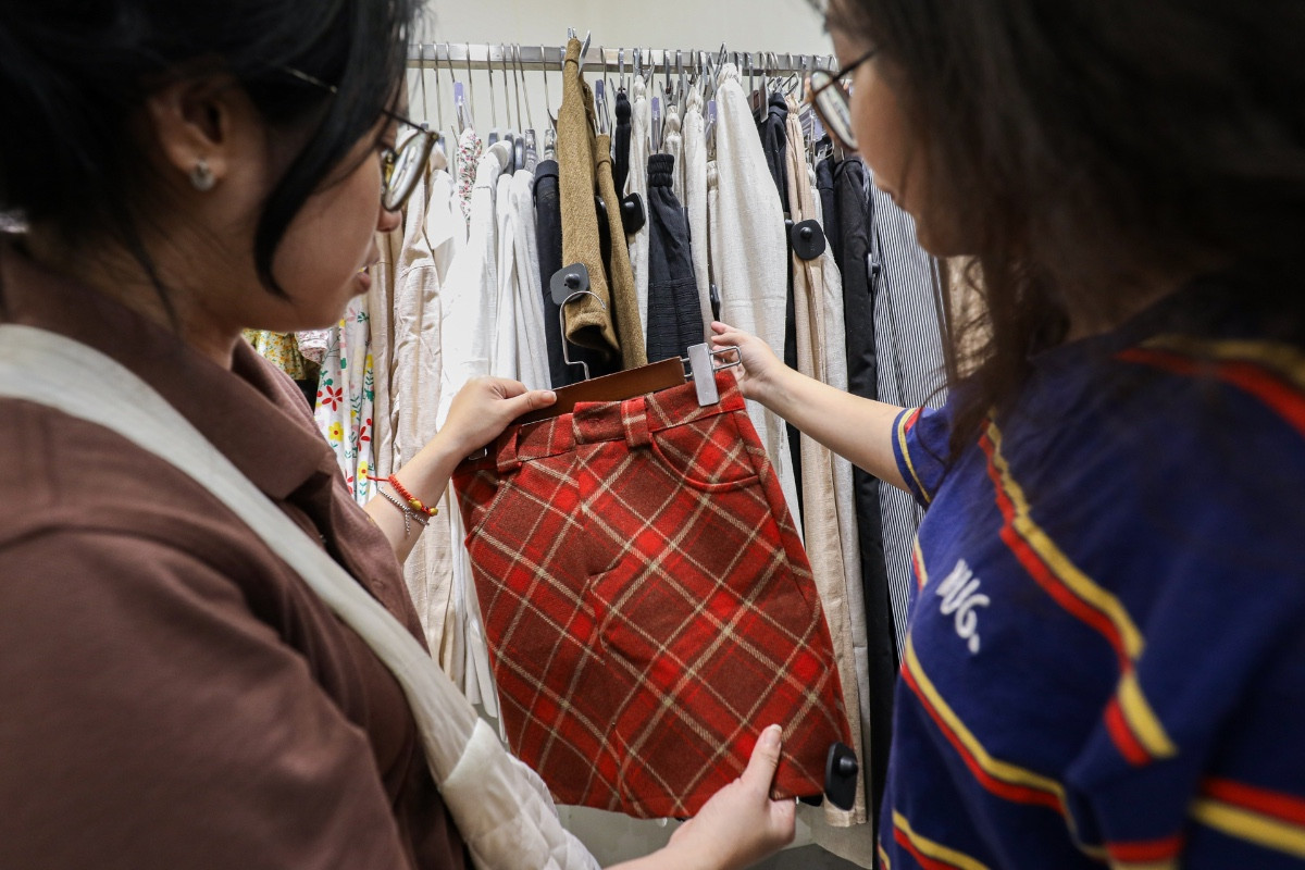 Bỏ việc công ty, dốc gần 1 tỉ khởi nghiệp thời trang: Giấc mơ thành… ác mộng- Ảnh 3.