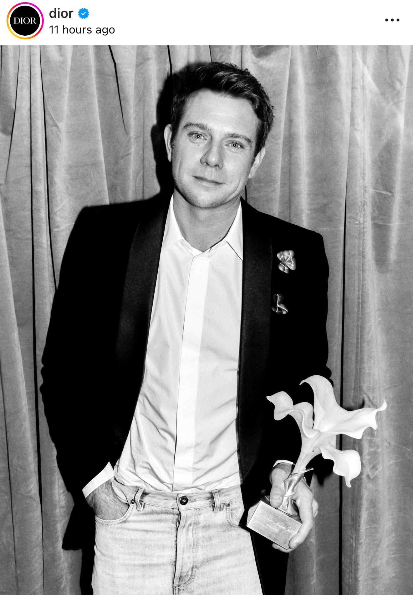 Giám đốc Dior vừa coi bói đã nhận quả ngọt: Jonathan Anderson trở thành Nhà Thiết Kế của năm- Ảnh 2. Giám đốc Dior vừa coi bói đã nhận quả ngọt: Jonathan Anderson trở thành Nhà Thiết Kế của năm- Ảnh 2.