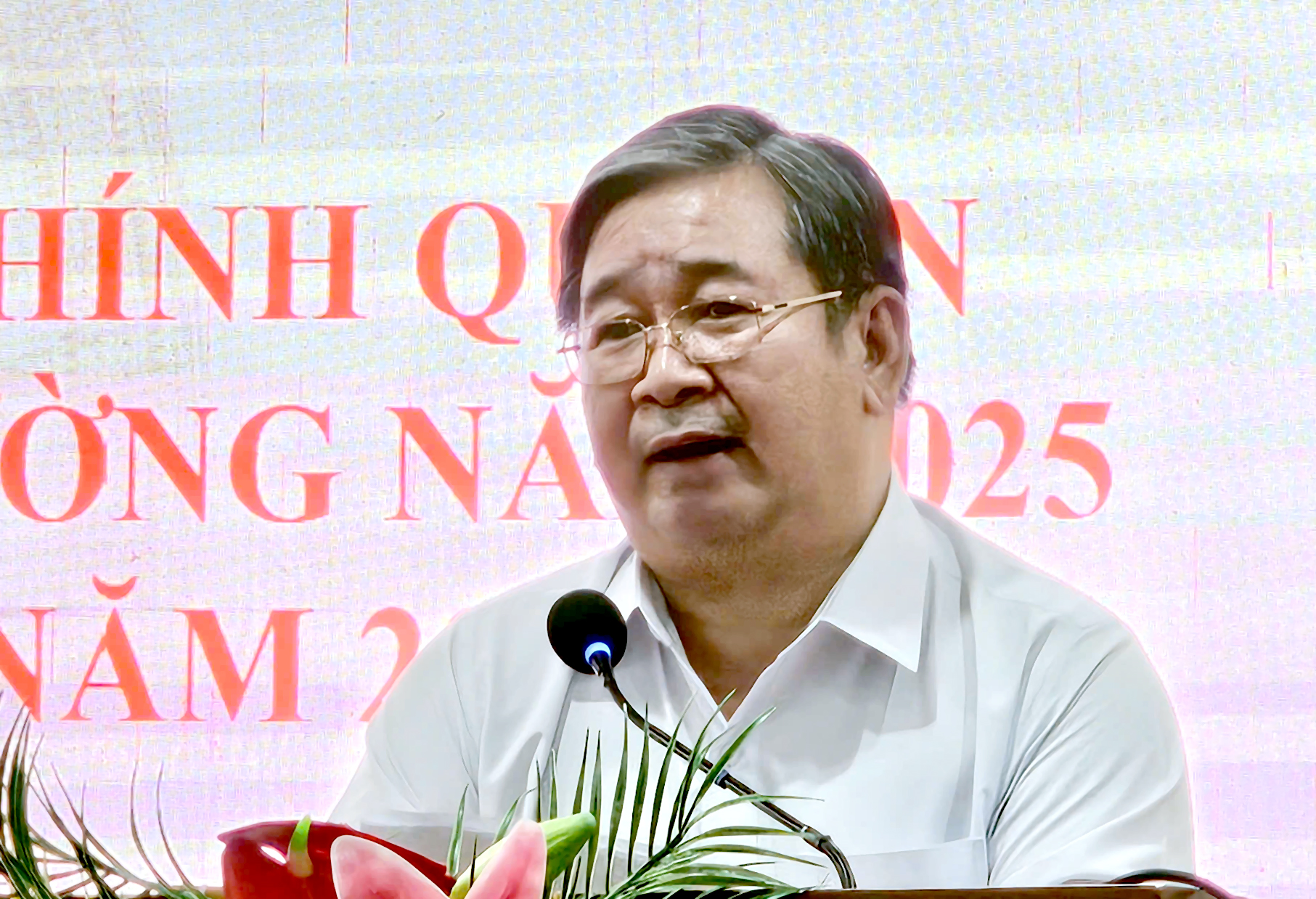 Giám đốc sở dặn cán bộ không được có tư tưởng ‘người Sóc Trăng, người Hậu Giang, người Cần Thơ’ - Ảnh 1.