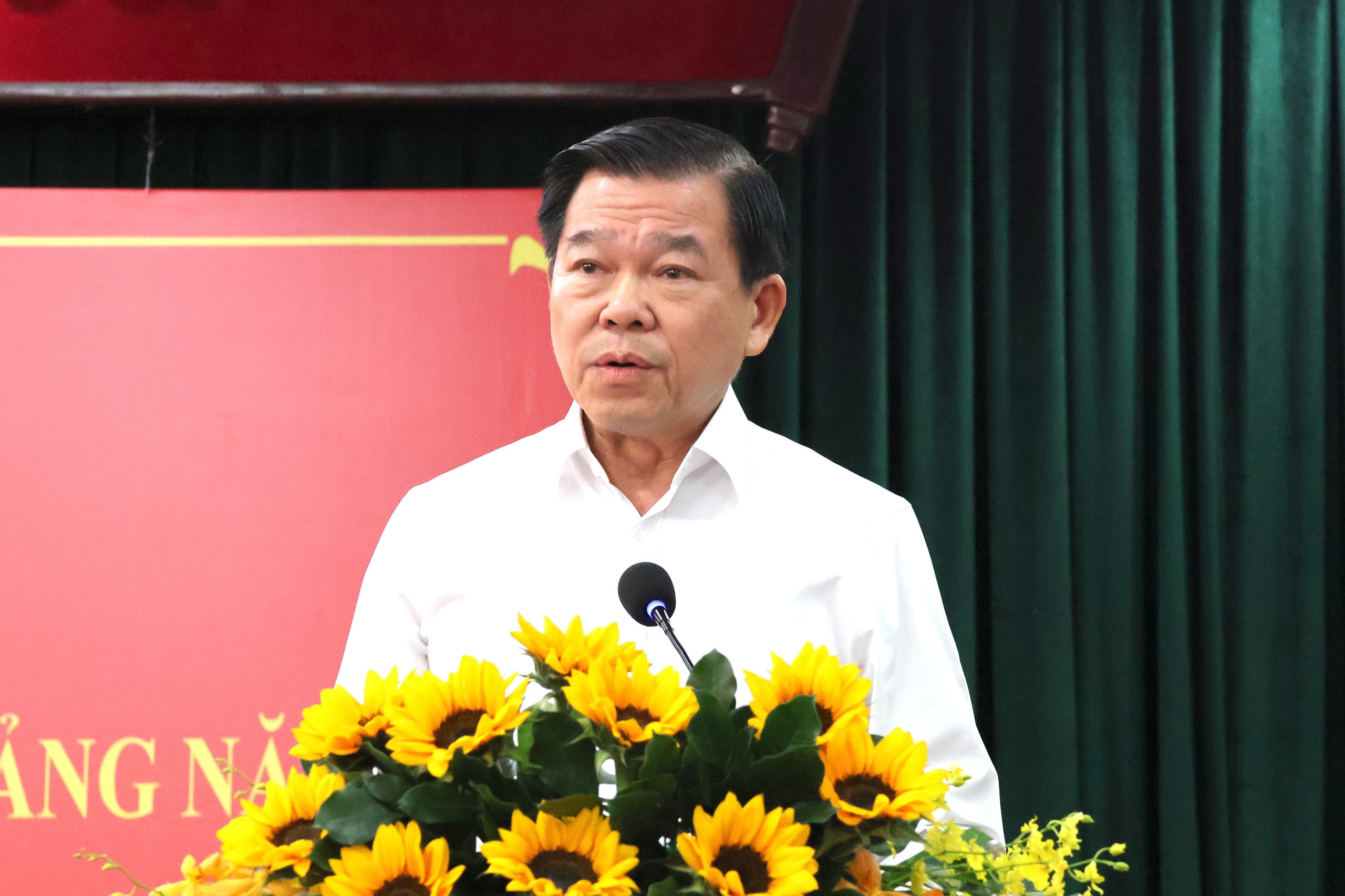 Giám sát thường xuyên để ngăn sai phạm 1 Phó Bí thư Thường trực Thành ủy TPHCM: Giám sát phải đi trước để ngăn sai phạm - Ảnh 1.