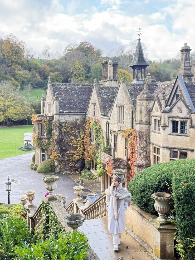 Giáng My dạo chơi làng cổ đẹp nhất nước Anh 1 Giáng My dạo chơi làng cổ đẹp nhất nước Anh - 1