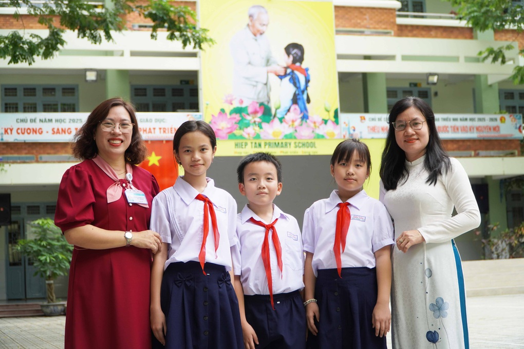 Giáo viên nào sẽ được đặc cách thăng tiến chức danh nghề nghiệp? - 1