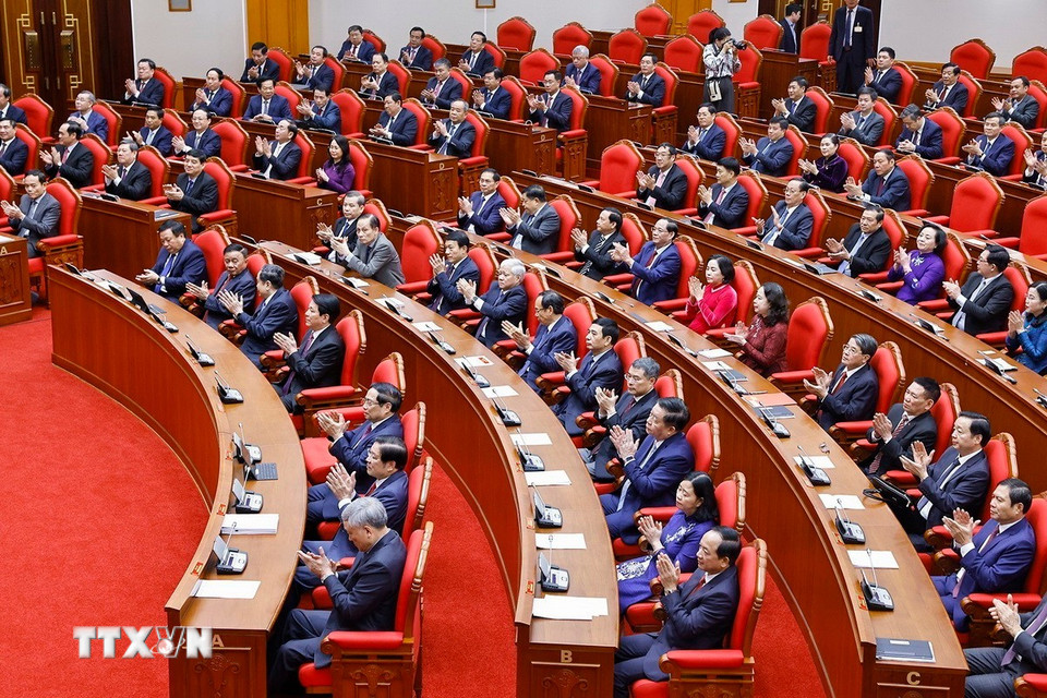 Giữ phẩm hạnh như trước khi bổ nhiệm - Ảnh 1.