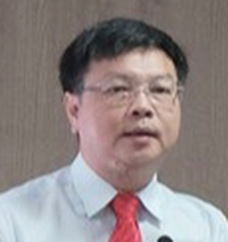 Giua thien tai tinh nguoi thanh diem tua