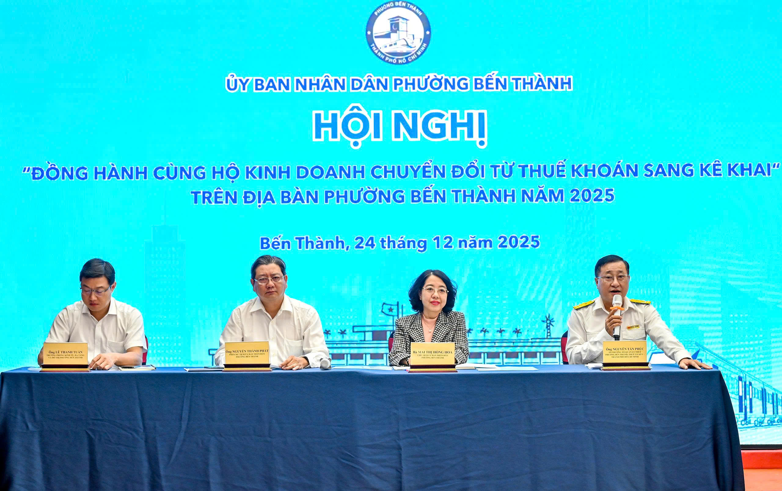Xóa thuế khoán sang thuế kê khai: Tiểu thương lúng túng trước 