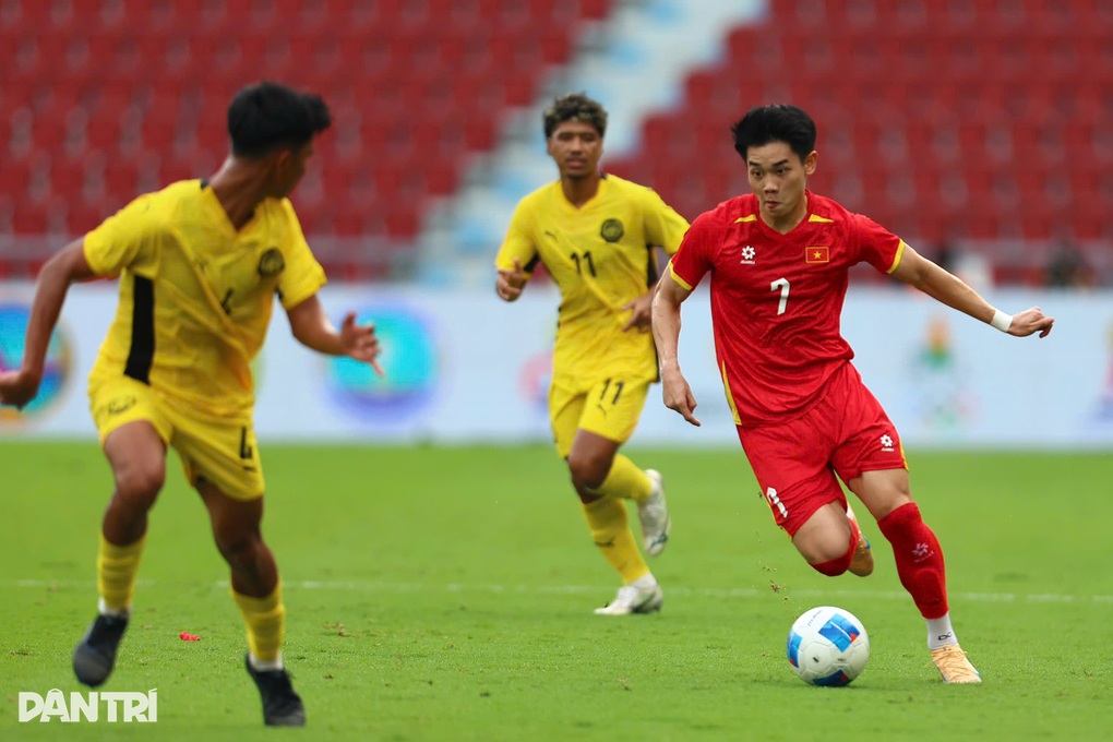 HLV Kim Sang Sik: U22 Việt Nam sẵn sàng đối đầu Philippines ở bán kết - 1