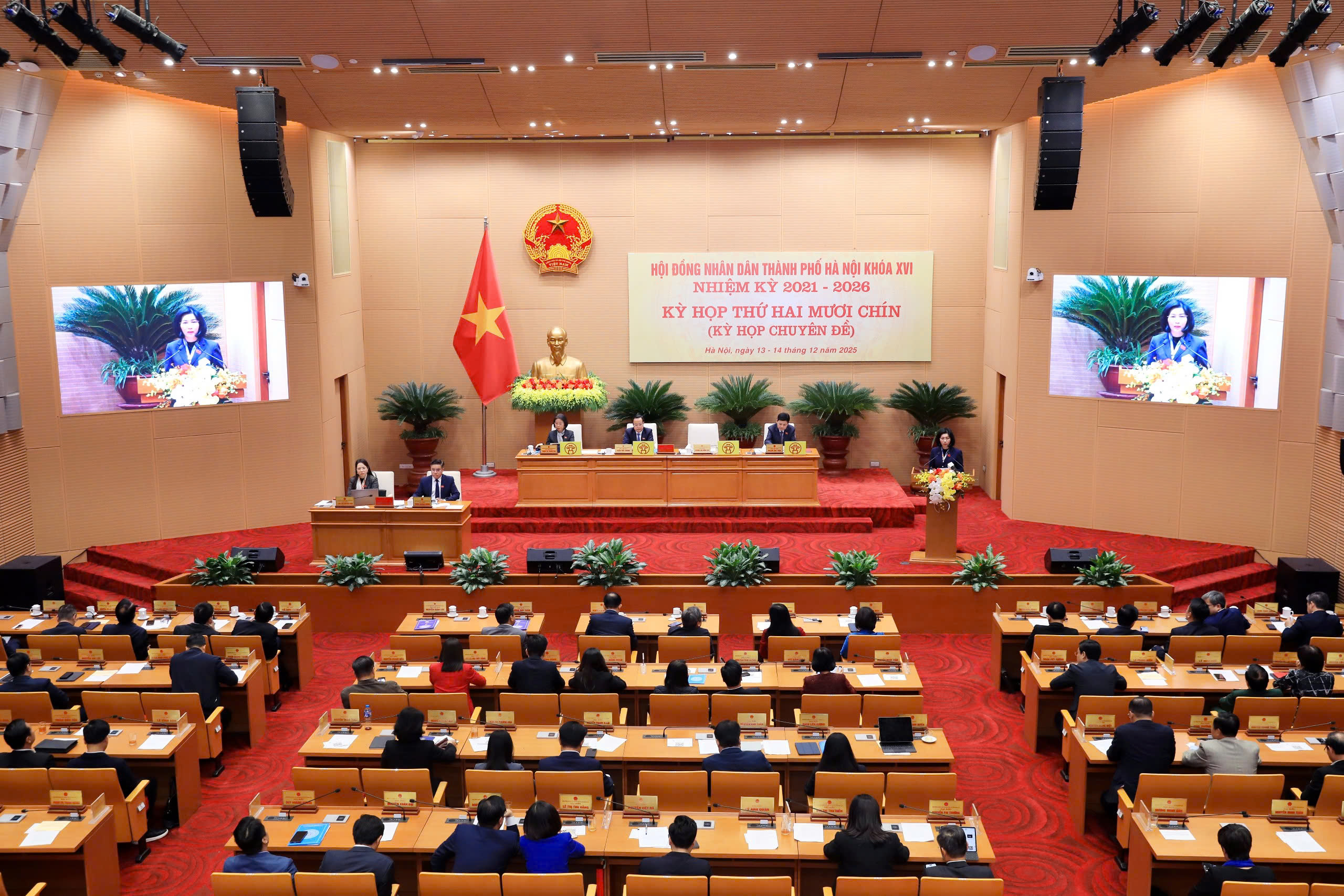 Siêu dự án Hà Nội gần 1 , 8 triệu tỉ đồng cho khu đô thị thể thao Olympic và Trục đại lộ sông Hồng - Ảnh 1.