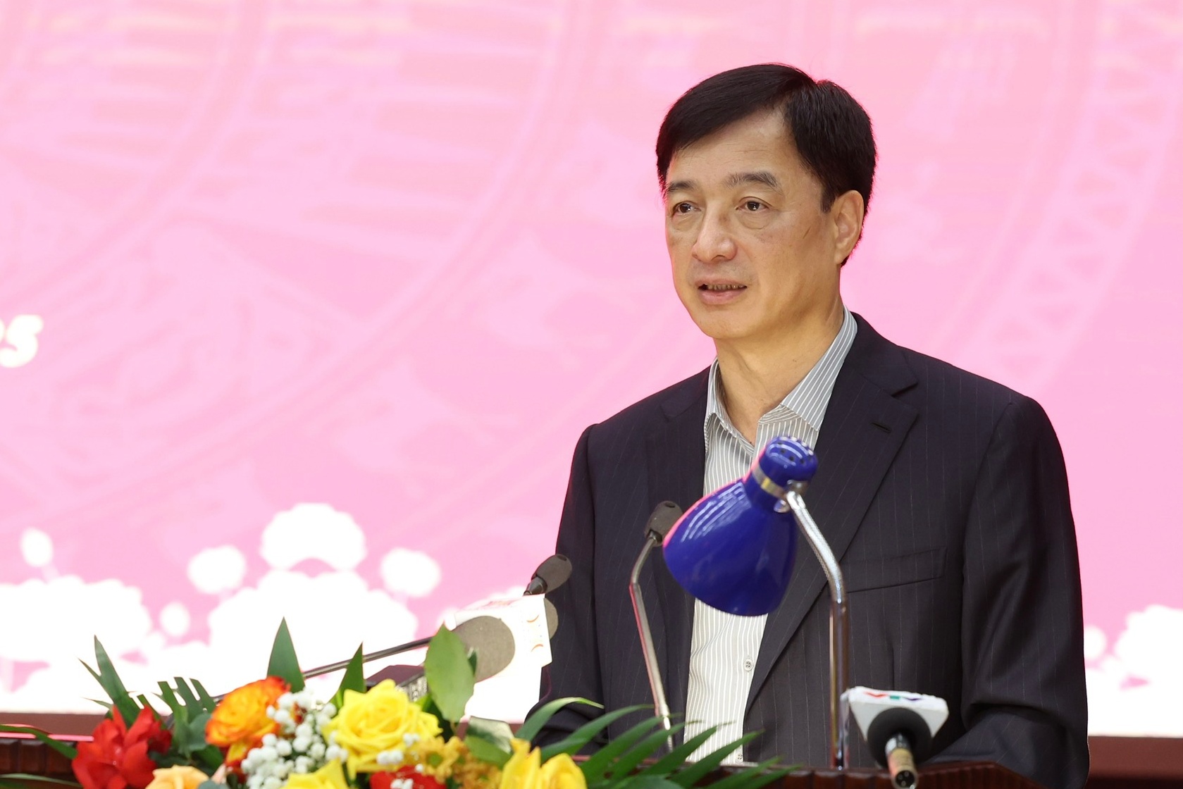 Hà Nội sẽ làm 2 'siêu dự án' 1,78 triệu tỉ đồng, tổng quy mô hơn 20.000 ha 1 Hà Nội sẽ làm 2 'siêu dự án' 1,78 triệu tỉ, tổng quy mô hơn 20.000 ha - Ảnh 1.